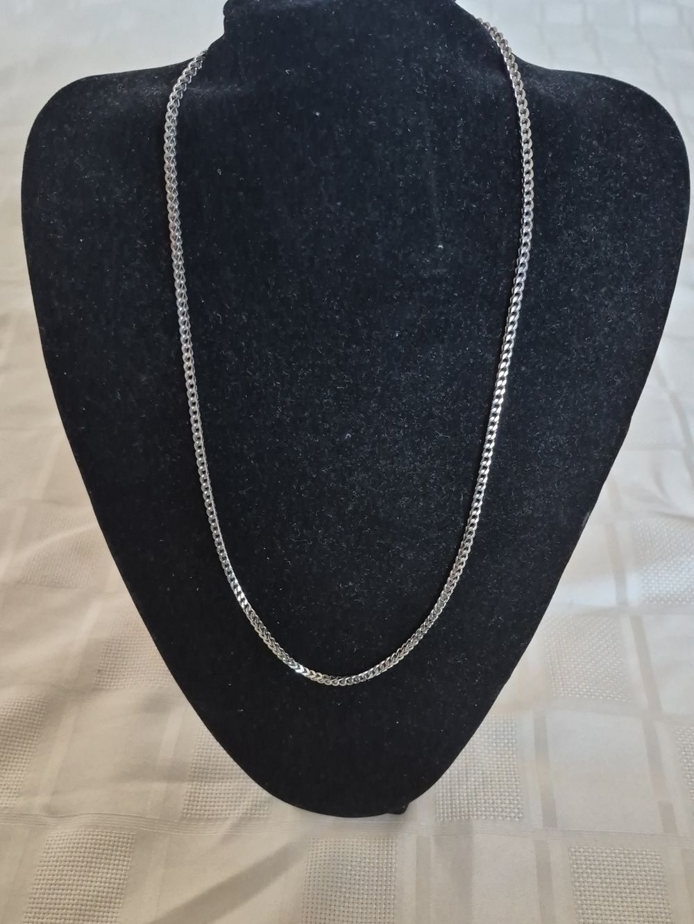 Polished Silver Rope Chain Necklace - Sleek Everyday Layering